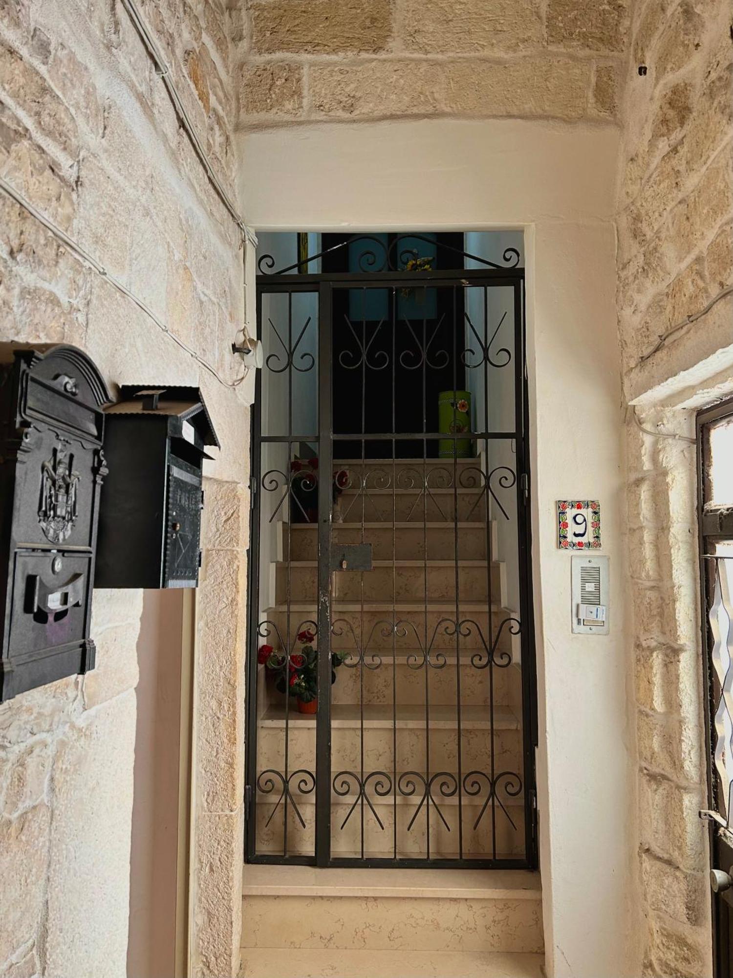 Ex Monastero Pieno Centro Storico Hotel Bitetto Luaran gambar
