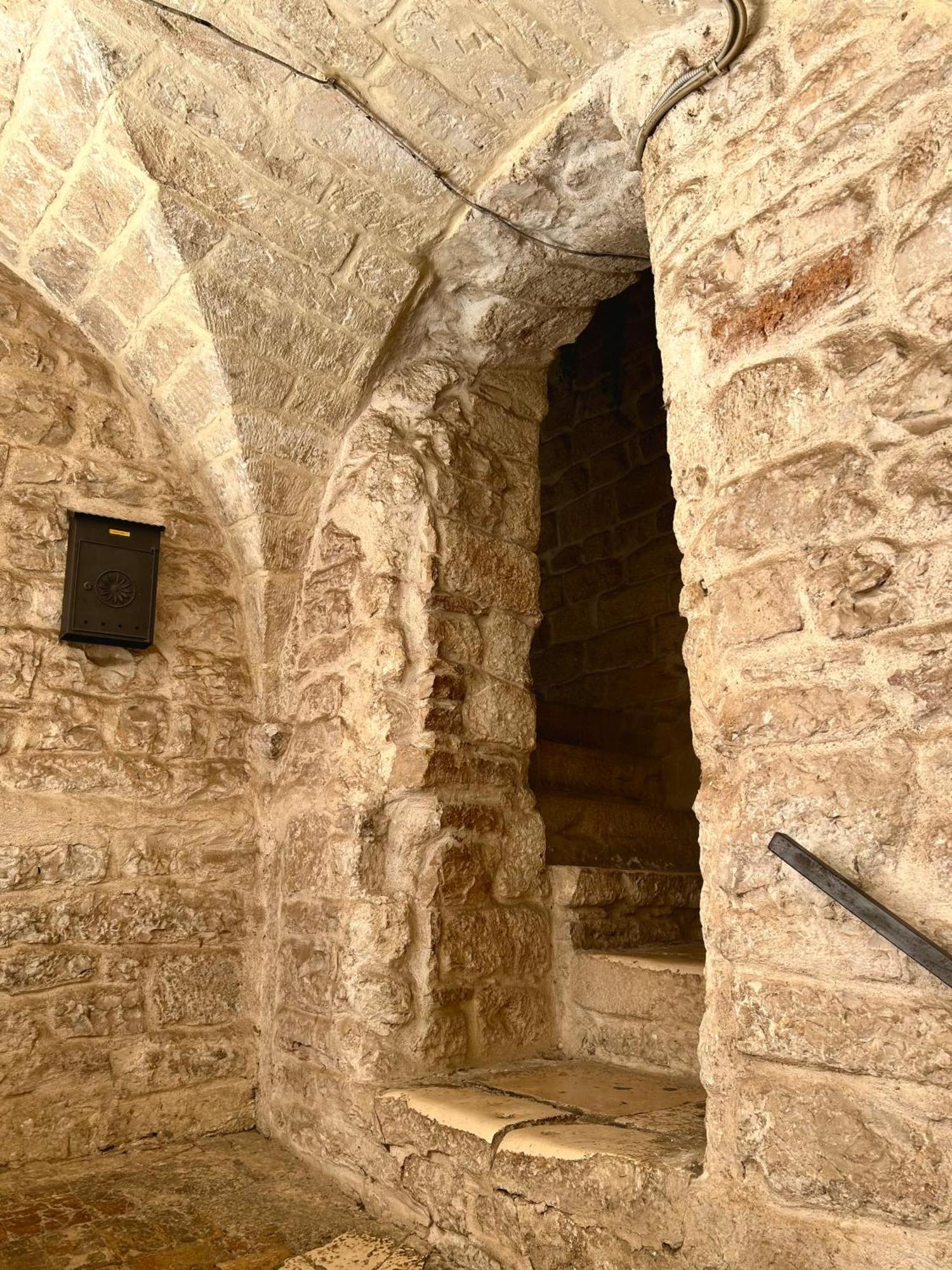Ex Monastero Pieno Centro Storico Hotel Bitetto Luaran gambar